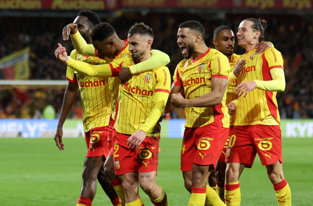 Lens može i sa igračem manje