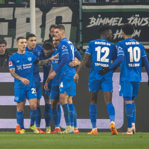 Bajer nije iskoristio poklon Štutgarta