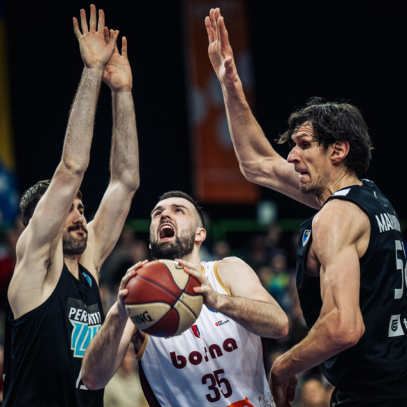 Ilirija nanela težak poraz Bosni za kraj prve faze ABA lige