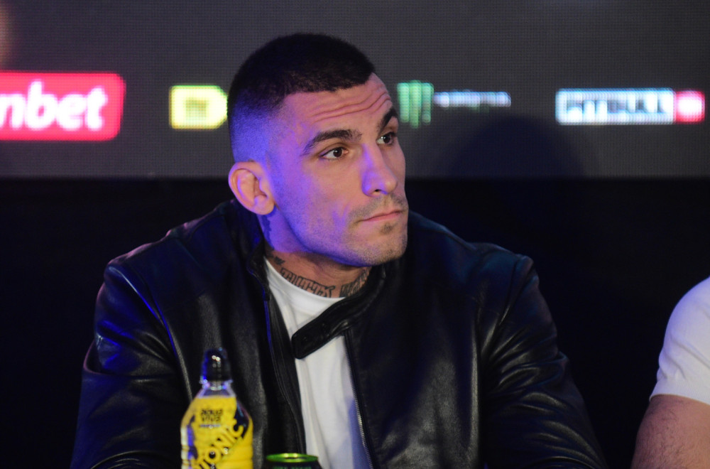 Srpski MMA borac nokautirao Slovenca za 24 sekunde – spektakl u režiji Džokera VIDEO