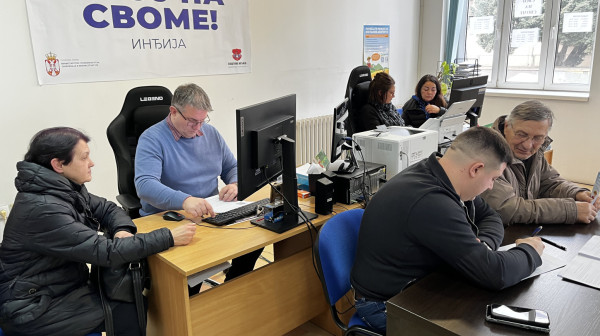 Neverovatne brojke: Stiglo 2,4 miliona prijava za upis bespravnih objekata; Rok ističe u ponoć