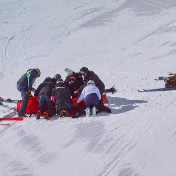 Lindzi Von operisana  – poznato koji je prelom u pitanju FOTO