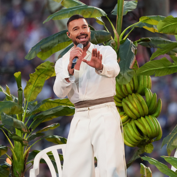 "Najbolji frajer na Superboulu": 30 godina kasnije – Riki Martin je i dalje neodoljiv FOTO