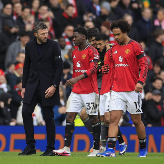 Da li će se navijač Mančester junajteda konačno ošišati? VIDEO