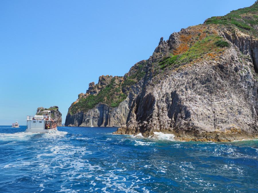 Italijansko ostrvo izgleda kao raj na zemlji: Mnogi nisu ni čuli za njega  FOTO