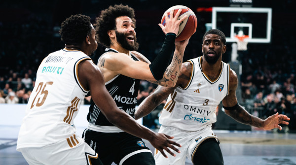 To je to – mašina se upalila, Vašington se definitivno vratio!