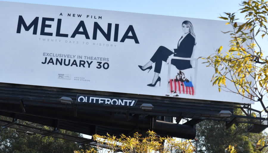 Neviđen skandal u Americi; Trampa optužuju za korupciju epskih razmera; U priči i Melanija