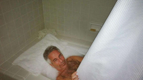 Skandal poprima nove razmere: Epstajn imao žrtvu od 9 godina; U fajlovima i moćnici iz vrha vlasti