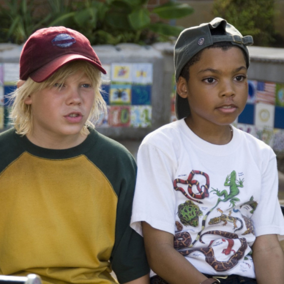 Poznati glumac pronađen mrtav: Majka sumnja na predoziranje