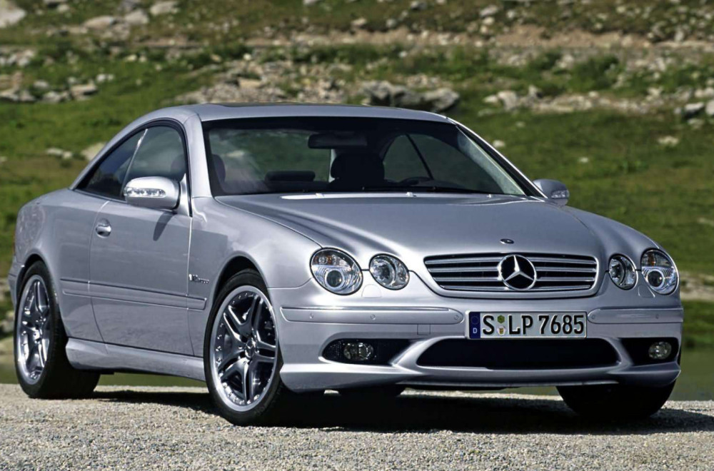 Mercedes star 20 godina prodat za 300.000 dolara: Rekordna cena za retki V12 kupe FOTO