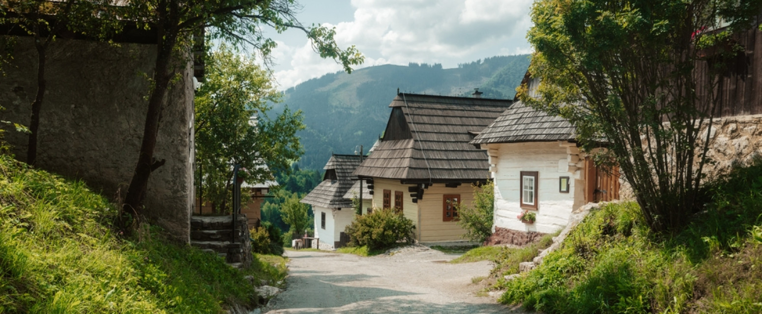 Malo mesto, veliki problem: Kako je slovačko selo postalo žrtva sopstvene lepote VIDEO