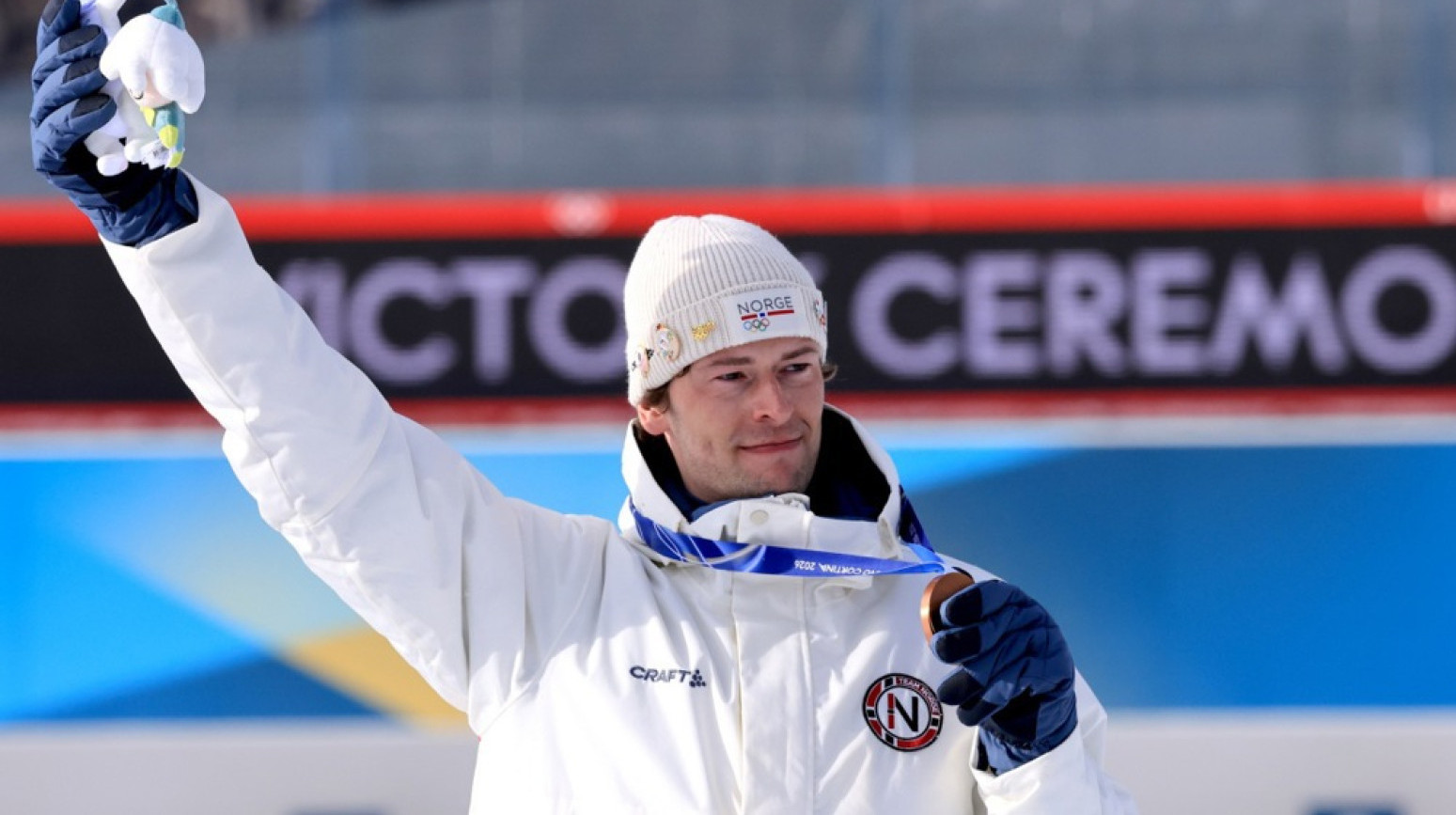 Šok na ZOI – uzeo bronzu, pa priznao da je prevario devojku VIDEO