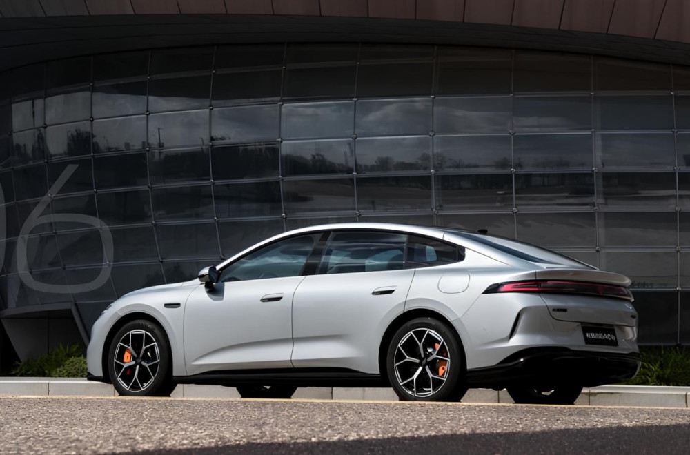 Na puteve stigao prvi serijski auto sa natrijum-jonskom baterijom, evo šta donosi FOTO