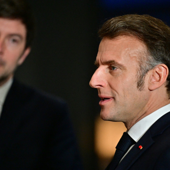 Na Makronovo insistiranje; Obnovljen kontakt Moskve i Pariza