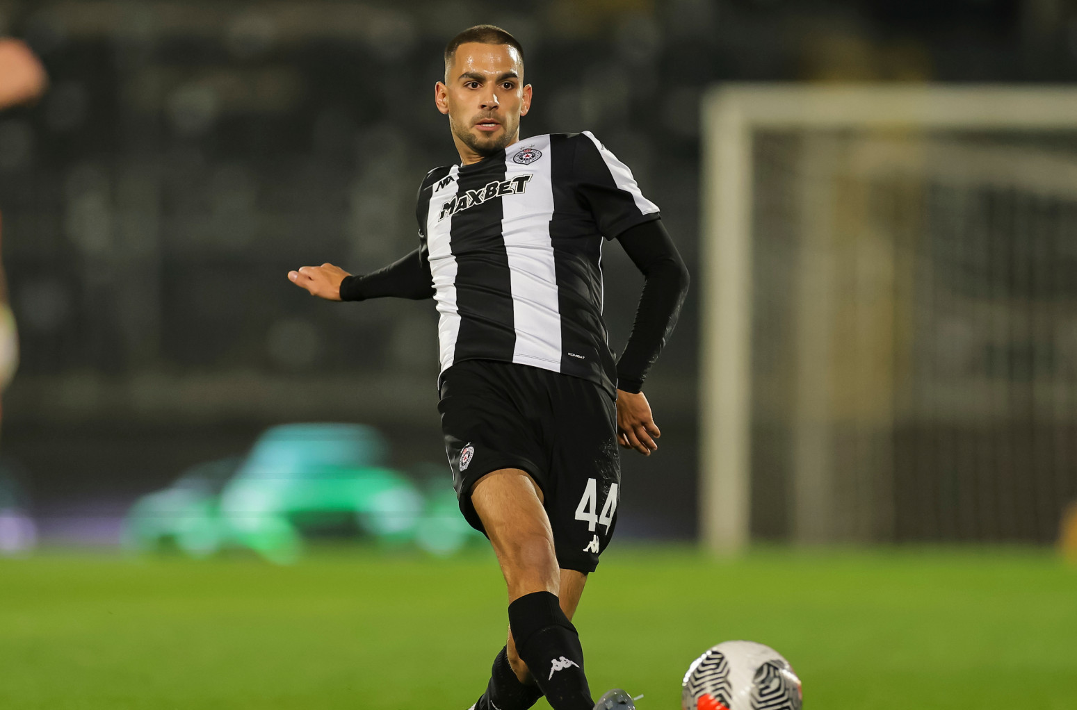 Partizan u problemu pred derbi