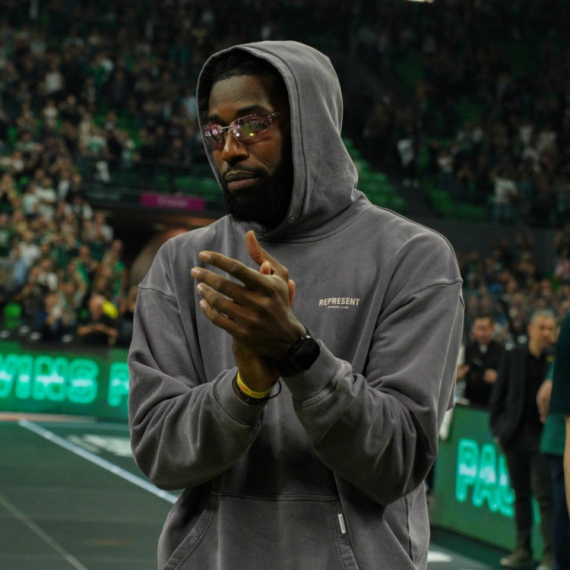 Lesor demantuje Ražnatovića: "Srećom te se nisam svađao sa mamom..." VIDEO