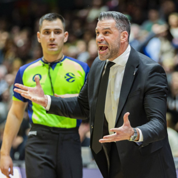 Alimpijević usred grčko-turskog sukoba: Na tribinama skandali, Srbin odgovrio na terenu VIDEO