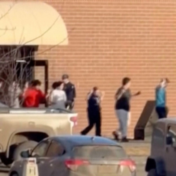 Masakr u školi u Kanadi: Desetoro mrtvih FOTO/VIDEO