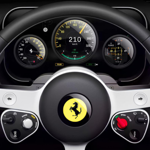 Čovek koji je popularizovao tačskrin tvrdi: Komande na dodir nisu za automobile