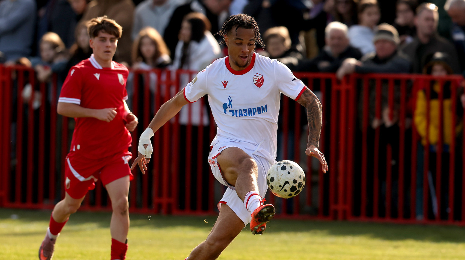 Zorica stavio na muke Zvezdu – sudija ne pokazuje na penal