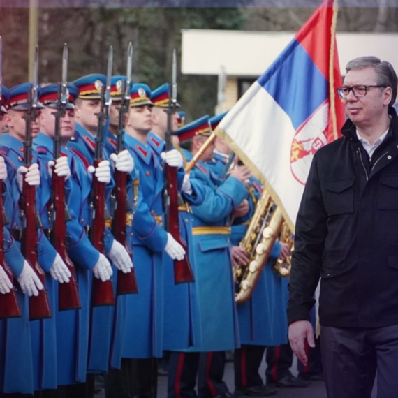 Vučić poslao snažnu poruku: "Moja sudbina je Srbija. Za Srbiju živim!"