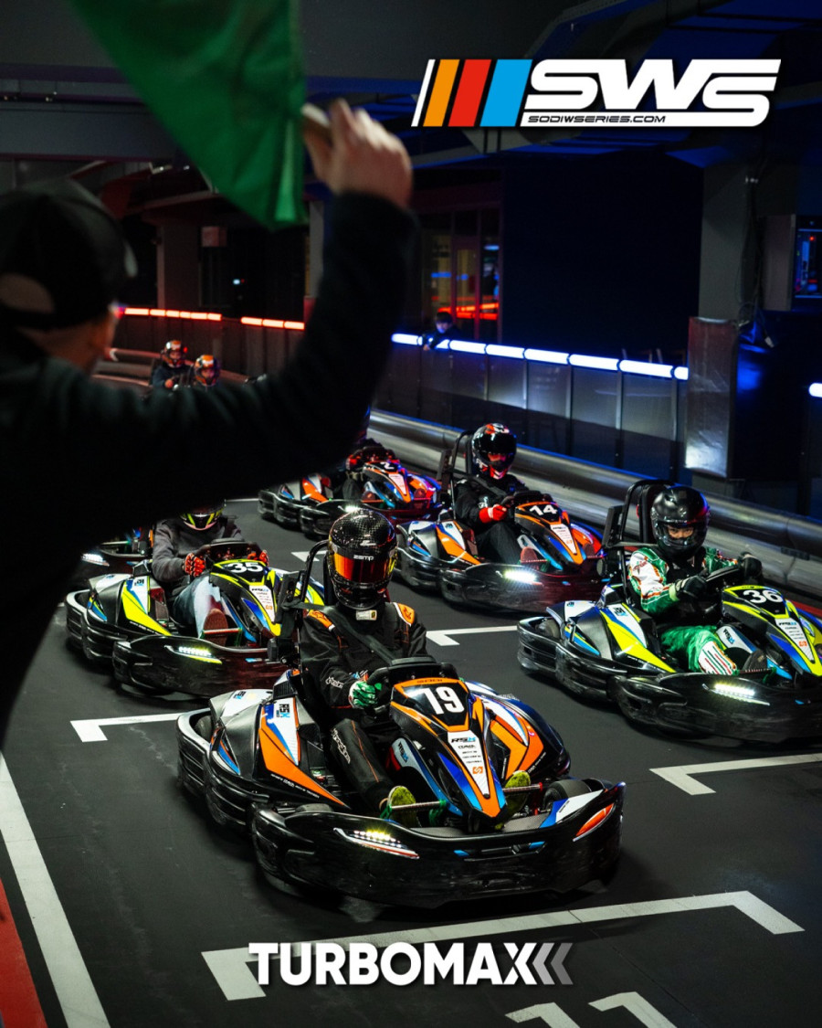 Spektakl u Turbomaxu na SWS E-Sprint večeri: Lazar Čakarević osvojio četiri zlata u Beogradu FOTO