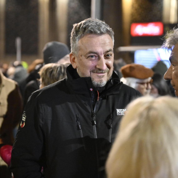 ANS osuđuje uvredljivu objavu Georgieva: Da se izvini jer je novinare TV B92 nazvao "ergelom"