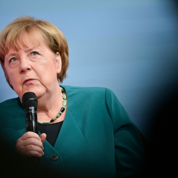 Merkelova se vraća