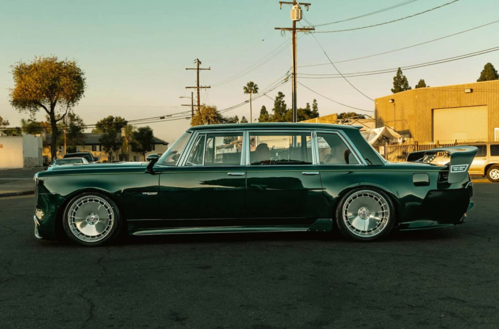 Fanovi zgroženi: Evo šta su napravili od legendarnog Mercedesa iz 1971. FOTO/VIDEO