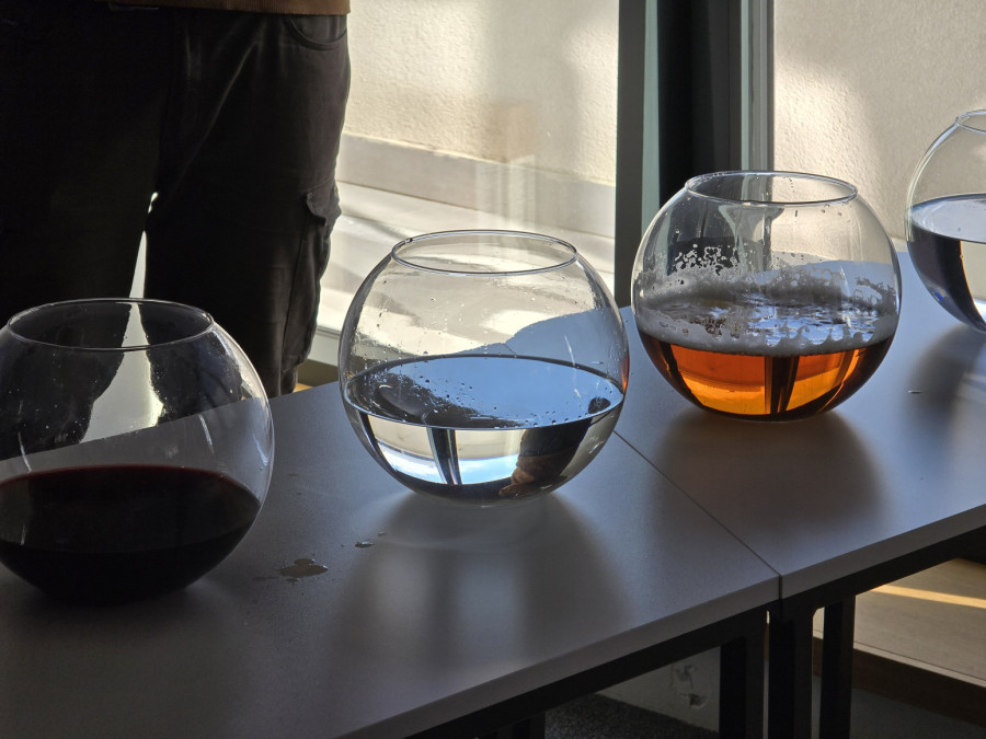 Može da preživi u rakiji i pivu: U Srbiju stigao nubia Air 5G