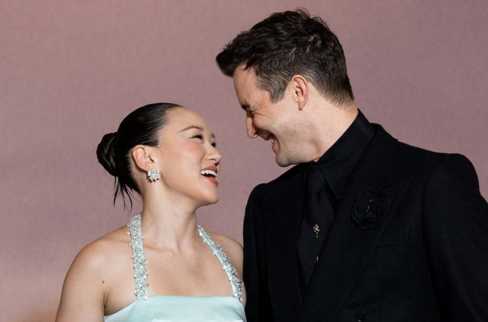 Strast na stepeništu: Jerin Ha otkriva šokantnu istinu o 18+ scenama u Bridgertonu VIDEO