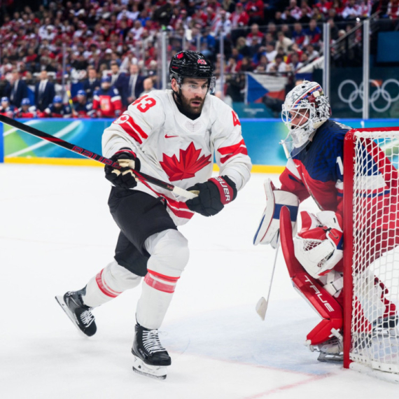 Kanađani deklasirali Čehe