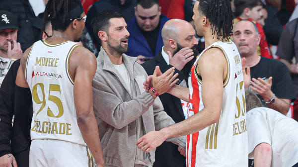 "Đoković nam čuva leđa"