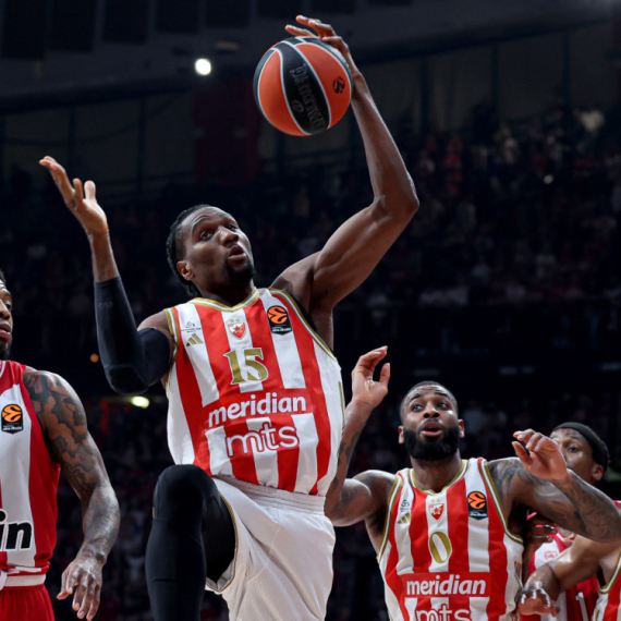 Zvezdin trio nedovoljan za bitku u Pireju