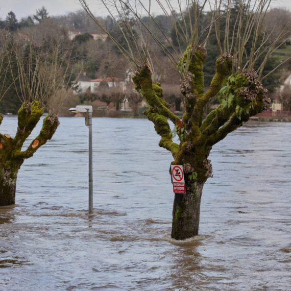 Oluja Nils nastavlja svoj krvavi pohod po Francuskoj; Ima mrtvih FOTO/VIDEO