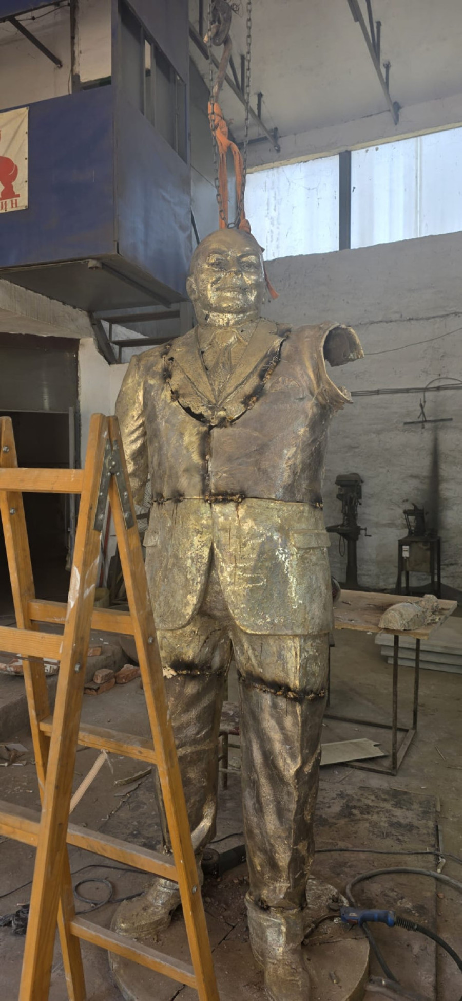 Marković: Spomenik mom ocu konačno gde mu je mesto FOTO