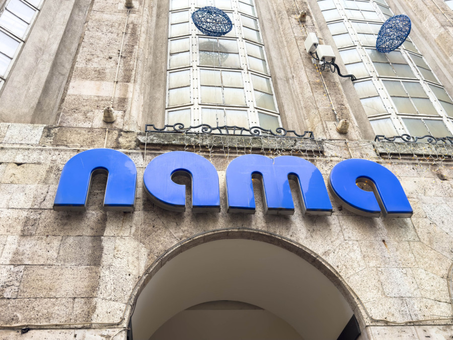 Zagrepčani tuguju i opraštaju se od nje: Nakon 140 godina zatvorena kultna robna kuća