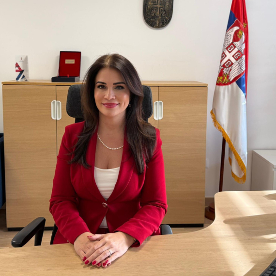 Nacionalna akademija za javnu upravu organizuje obuke: Pozivaju se građani da se prijave, evo i kako