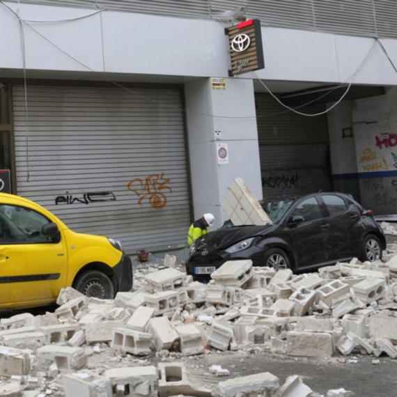 Oriana već na putu ka Sredozemlju; Deo krova ubio ženu, na desetine povređenih FOTO/VIDEO