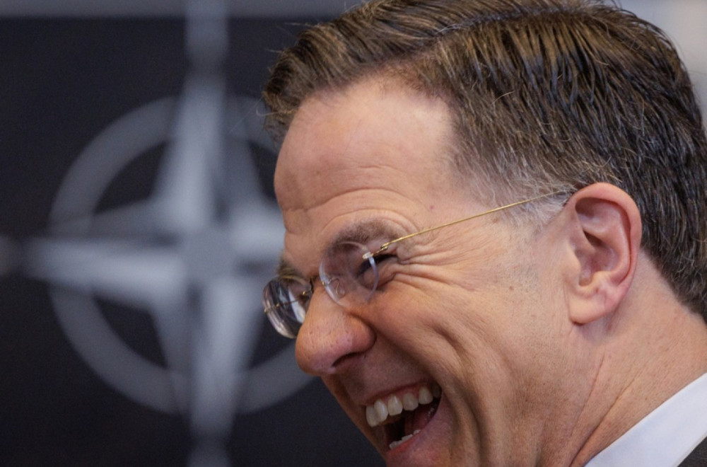 NATO u problemu: Rute nemoćan