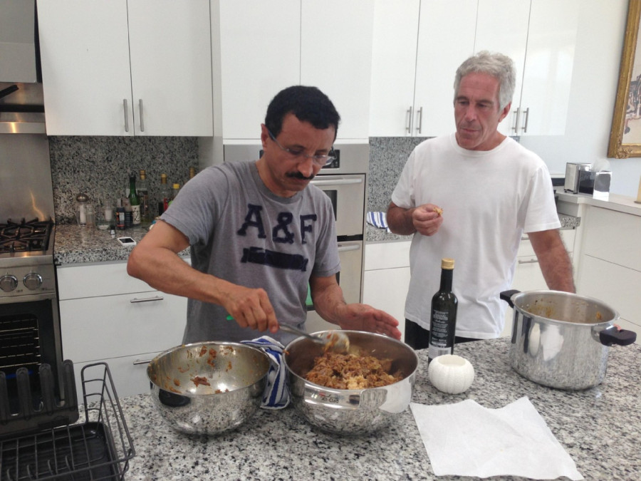 Skandal trese Emirate: Moćni tajkun iz Dubaija smenjen zbog povezanosti sa Epstajnom FOTO