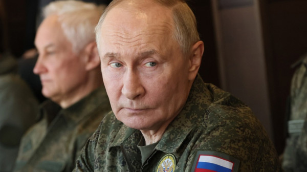 Zelenski: "Amerika ignoriše dokaze jer veruje Putinu"