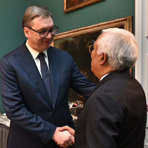 Vučić otkrio detalje razgovora sa Koštom: Suverena smo država, zakone donosimo sami