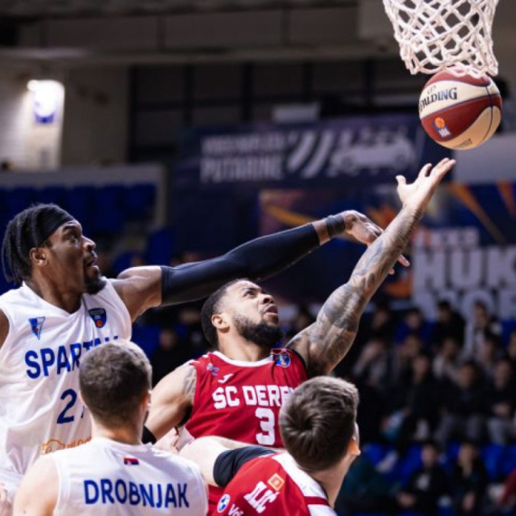 Veliki trijumf "studenata" u Podgorici