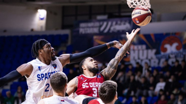 Veliki trijumf "studenata" u Podgorici