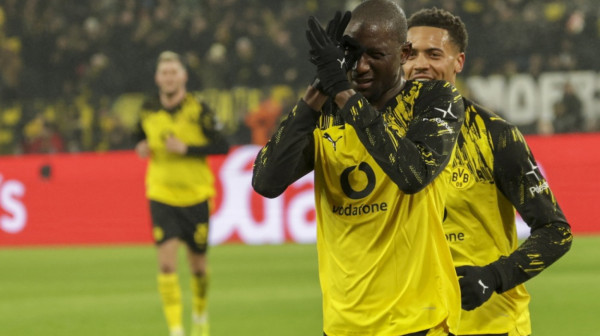 Borusija je tim koji igra glavom – Rajerson "spakovao" četiri asistencije