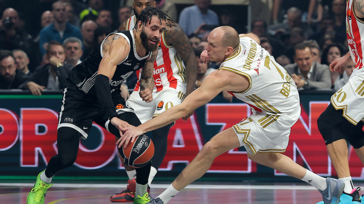 Zvezda na "ivici", Partizan pri dnu – ovako izgleda tabela Evrolige