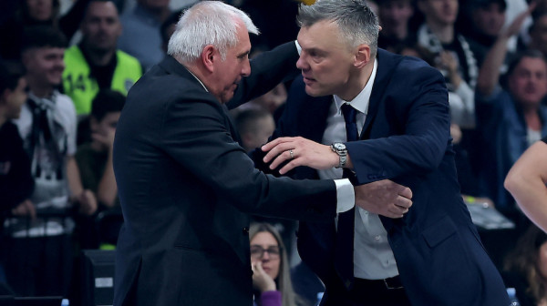 Željko Obradović i Jasikevičus u atinskom povodu VIDEO