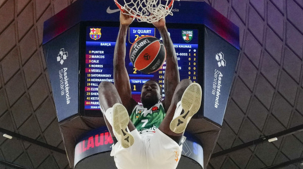 Veče karijere gorostasa – titula najboljeg po drugi put u Kaunasu VIDEO