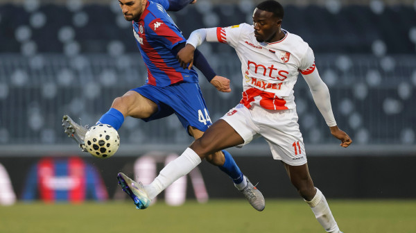 Pun pogodak: Amerikanac zaludeo Nišlije